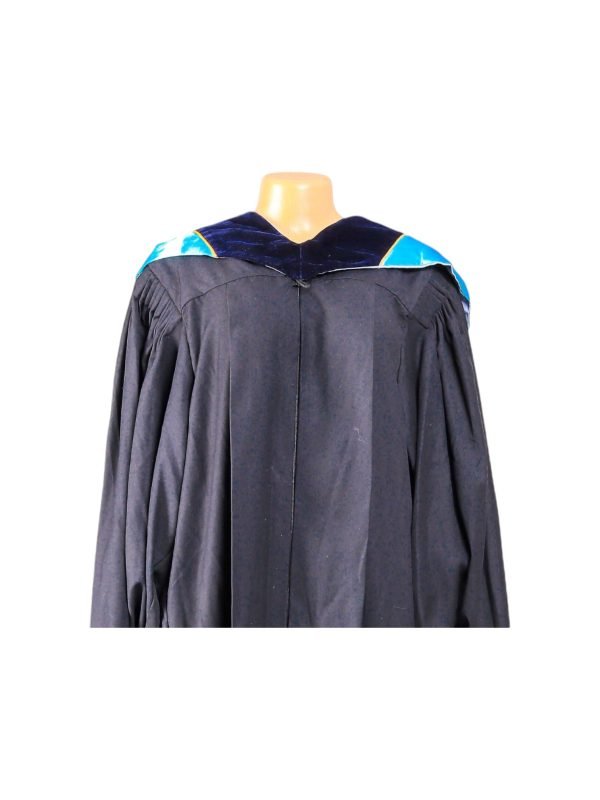 Undergraduate Gown - Image 13